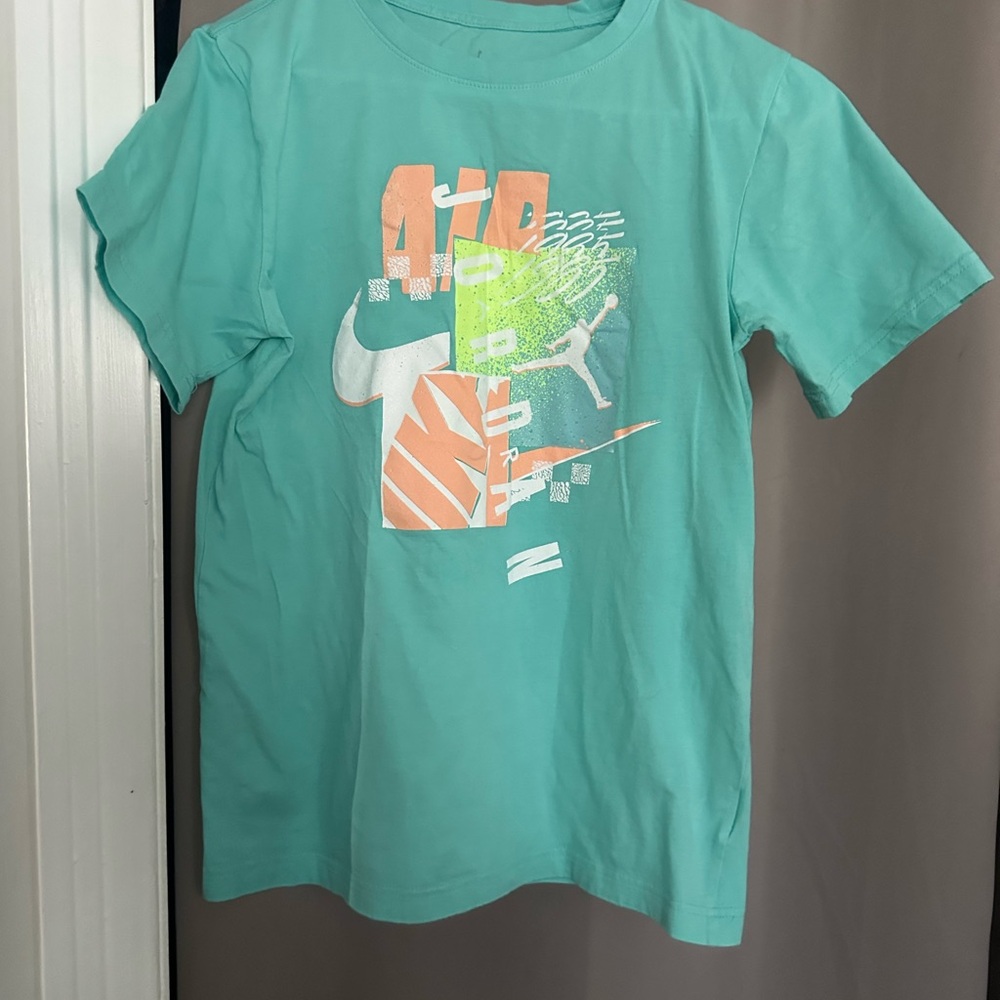 Nike Kids Aqua Graphic Tee
